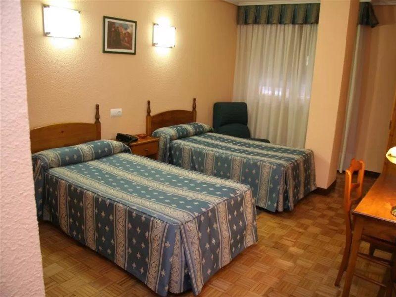 Hotel San Glorio Santander Exterior photo